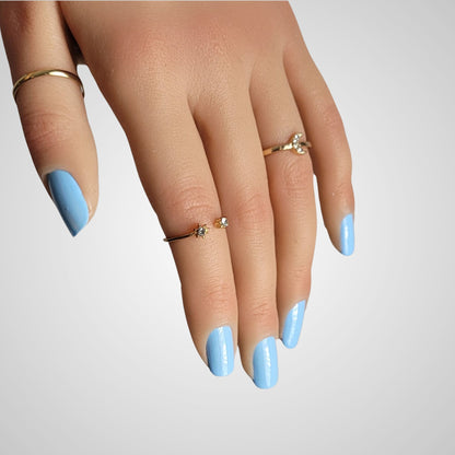 Baby Boy op de nagels – Luxe babyblauw met een intense glans