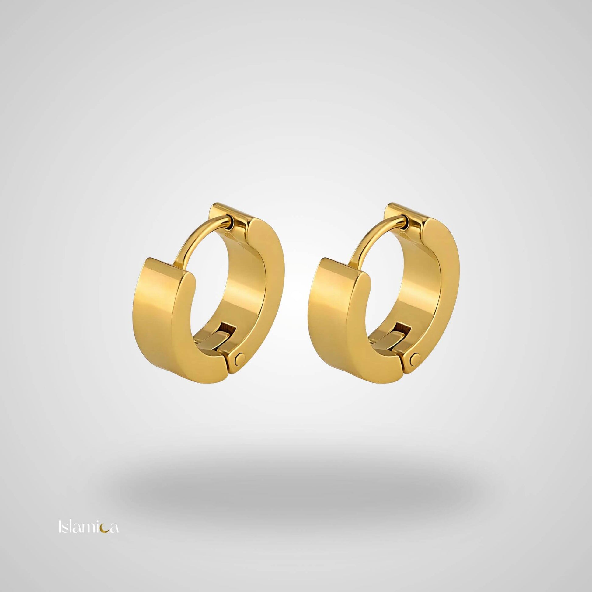 Minimalistische gouden oorringen met tijdloos design